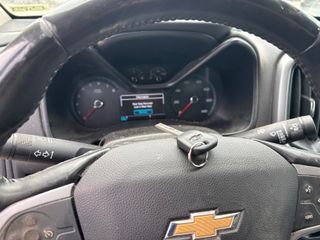 2018 Chevrolet Colorado LT - Interior Steering Wheel With Keys Image